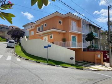 Alugar Casa / Sobrado em Condominio em Cotia. apenas R$ 740.000,00